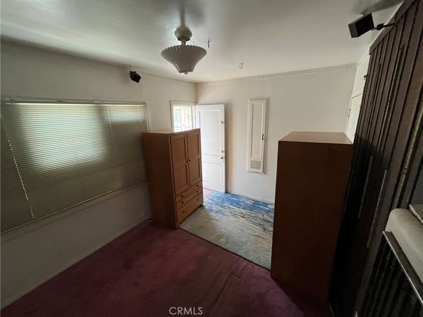 3425 Montrose Avenue, La Crescenta CA 91214