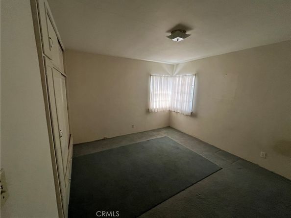 3425 Montrose Avenue, La Crescenta CA 91214