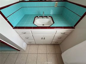 3425 Montrose Avenue, La Crescenta CA 91214