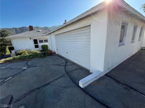 3425 Montrose Avenue, La Crescenta CA 91214