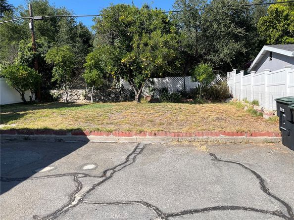 3425 Montrose Avenue, La Crescenta CA 91214