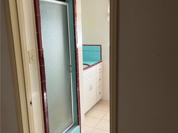 3425 Montrose Avenue, La Crescenta CA 91214