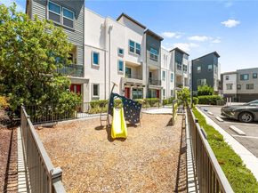 2516 S Escondido Boulevard 112, Escondido CA 92025