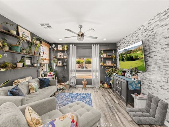 2516 S Escondido Boulevard 112, Escondido CA 92025
