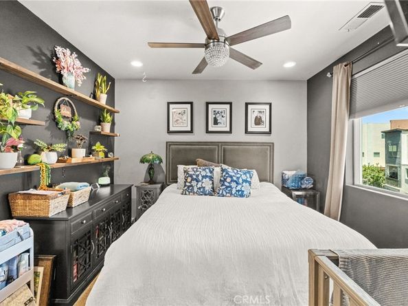 2516 S Escondido Boulevard 112, Escondido CA 92025