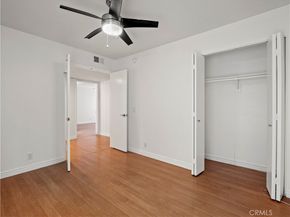18411 Hatteras Street 138, Tarzana CA 91356