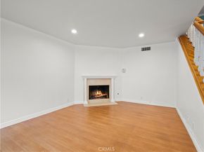 18411 Hatteras Street 138, Tarzana CA 91356