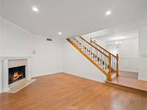 18411 Hatteras Street 138, Tarzana CA 91356