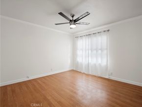 18411 Hatteras Street 138, Tarzana CA 91356