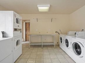 5403 Newcastle Avenue 12, Encino CA 91316