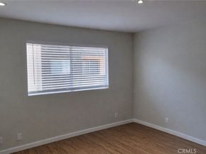 5403 Newcastle Avenue 12, Encino CA 91316