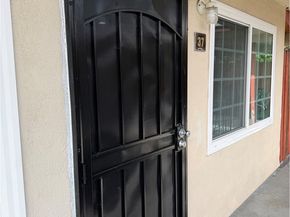 10707 New Haven 37, Sun Valley CA 91352