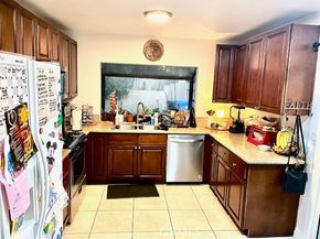 13930 Olive Grove, Sylmar CA 91342