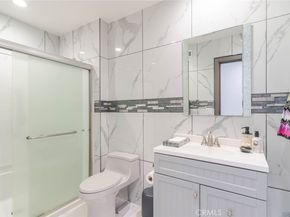 17180 Ballinger Street, Northridge CA 91325
