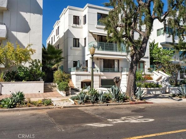 10721 Ohio Avenue, Los Angeles CA 90024