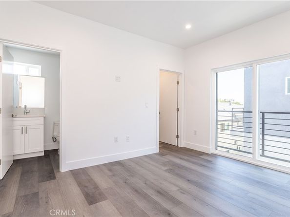 1032 N Oxford Avenue, Los Angeles CA 90029