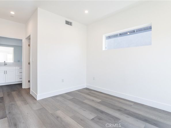 1032 N Oxford Avenue, Los Angeles CA 90029