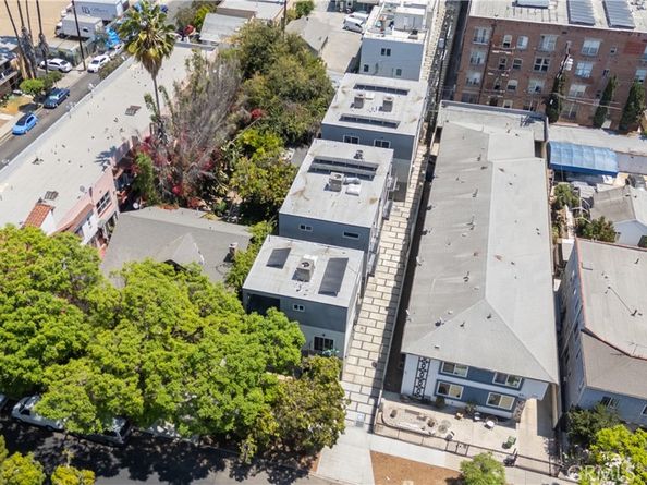 1032 N Oxford Avenue, Los Angeles CA 90029