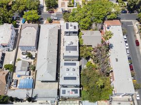 1032 N Oxford Avenue, Los Angeles CA 90029