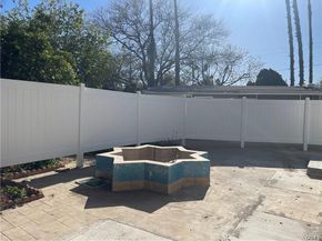 8458 Canby Avenue, Northridge CA 91325