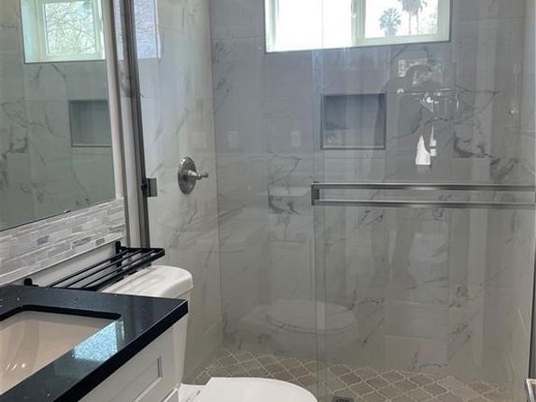 8458 Canby Avenue, Northridge CA 91325