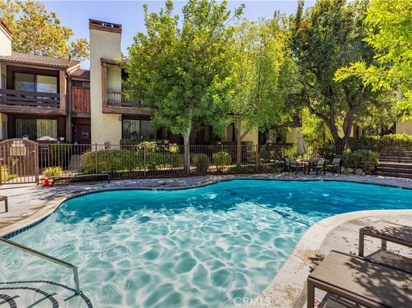 21930 Marylee Street 94, Woodland Hills CA 91367