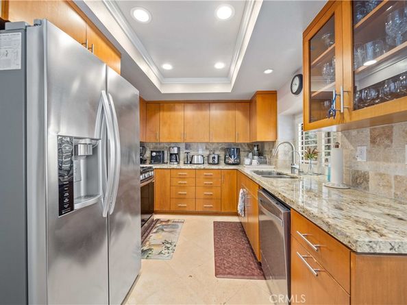 21930 Marylee Street 94, Woodland Hills CA 91367