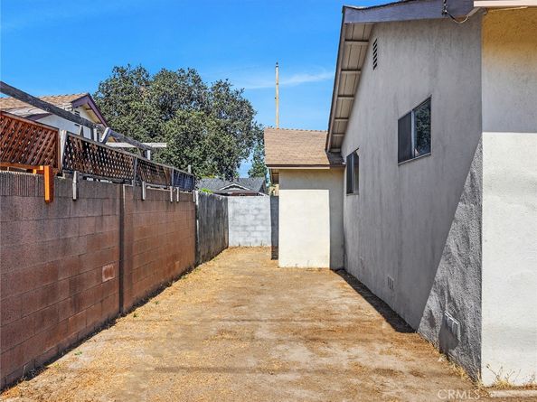 3540 Kemble Ave, Long Beach CA 90808