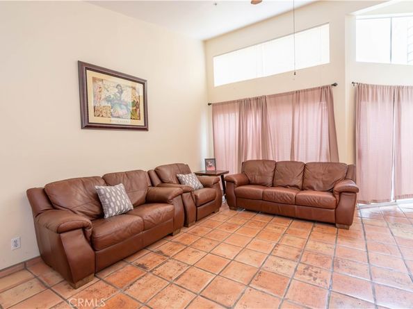 11377 Osborne Place 34, Sylmar CA 91342