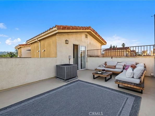 14535 Margate Street 13, Sherman Oaks CA 91411