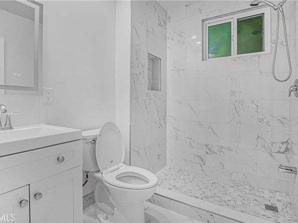 15210 Cohasset Street, Van Nuys CA 91405