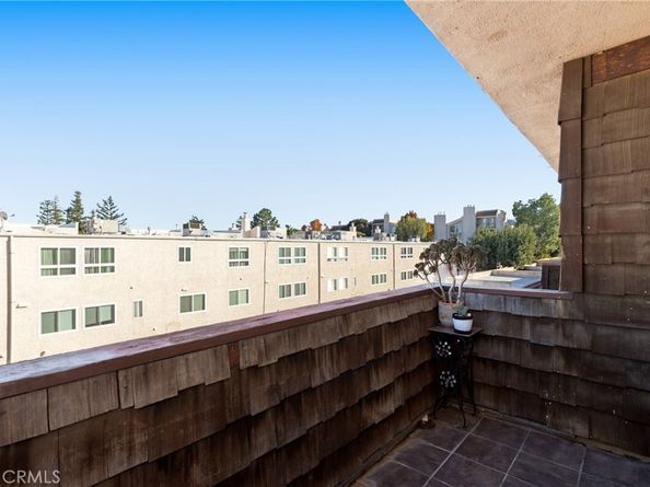 5400 Newcastle Avenue 56, Encino CA 91316