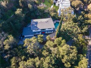 11944 Briarvale Lane, Studio City CA 91604