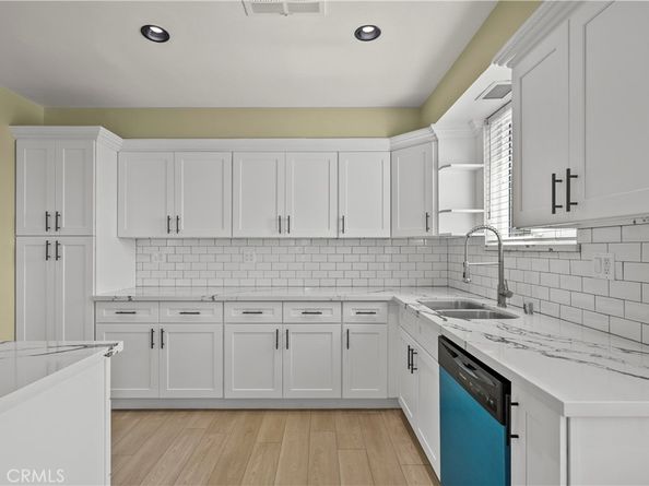 12554 Lorne, North Hollywood CA 91605