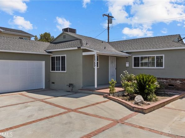 12554 Lorne, North Hollywood CA 91605