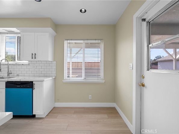 12554 Lorne, North Hollywood CA 91605