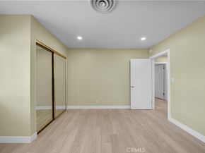 12554 Lorne, North Hollywood CA 91605