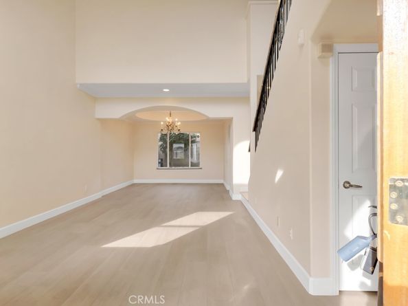 17743 Merridy Street, Northridge CA 91325