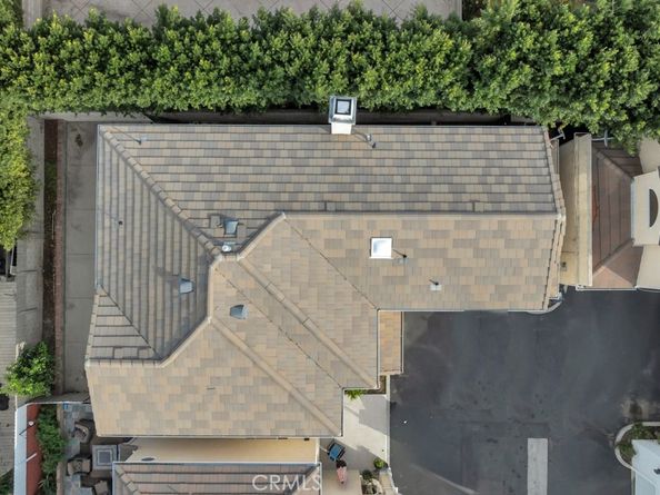 17743 Merridy Street, Northridge CA 91325