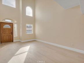 17743 Merridy Street, Northridge CA 91325