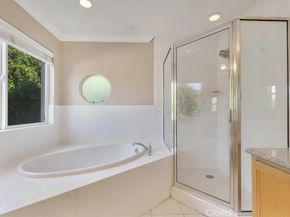 17743 Merridy Street, Northridge CA 91325