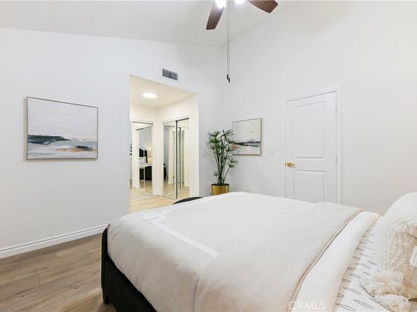 28156 Driver Avenue 5, Agoura Hills CA 91301