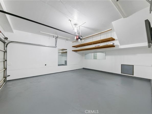 28156 Driver Avenue 5, Agoura Hills CA 91301