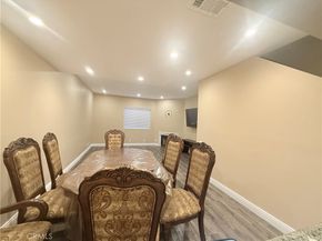 14256 Victory Boulevard 3, Van Nuys CA 91401