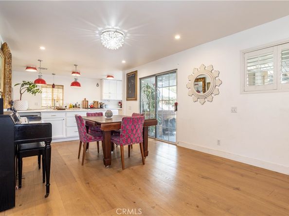 9525 Woodley, North Hills CA 91343