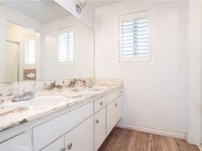 9525 Woodley, North Hills CA 91343