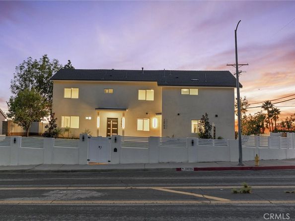 13791 Gavina Avenue, Sylmar CA 91342