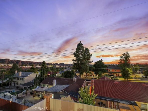 13791 Gavina Avenue, Sylmar CA 91342