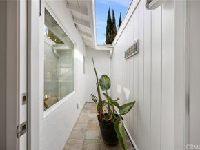 16600 Gilmore Street, Lake Balboa CA 91406