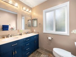 16600 Gilmore Street, Lake Balboa CA 91406